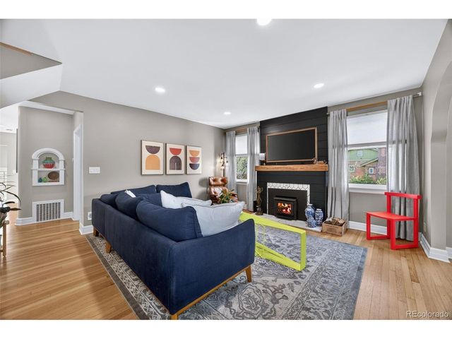 1295 Dexter St, Denver, CO 80220