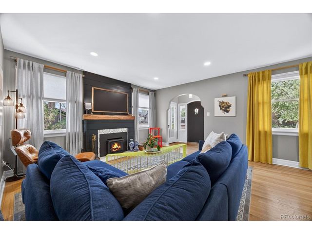 1295 Dexter St, Denver, CO 80220