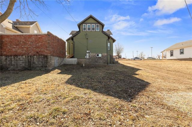 115 Ming Street, Warrensburg, MO 64093