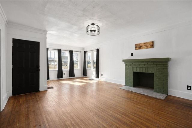 115 Ming Street, Warrensburg, MO 64093