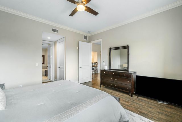 200 NE 2nd Avenue 302, Delray Beach, FL 33444