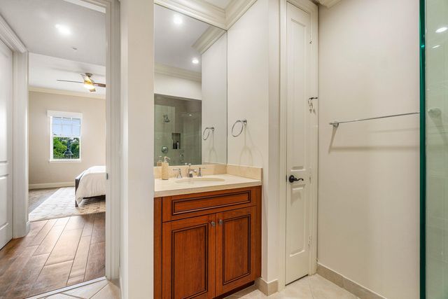 200 NE 2nd Avenue 302, Delray Beach, FL 33444