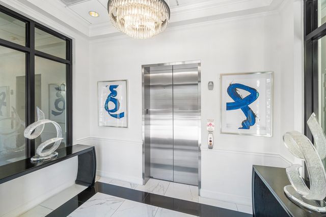 200 NE 2nd Avenue 302, Delray Beach, FL 33444