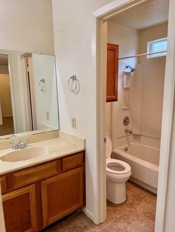 9006-B Sedgemoor TRL, Austin, TX 78748