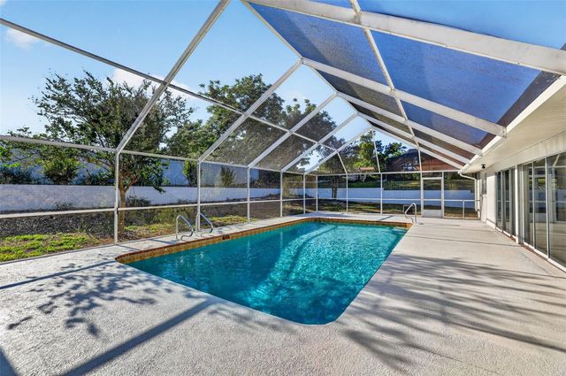 240 NASSAU ROAD, Winter Haven, FL 33884