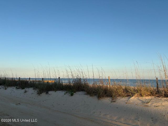 409 Merritt Street, Waveland, MS 39576