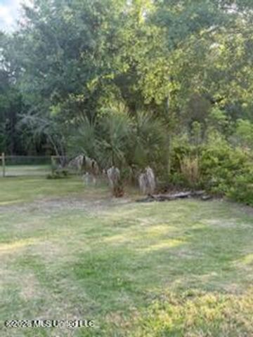 409 Merritt Street, Waveland, MS 39576