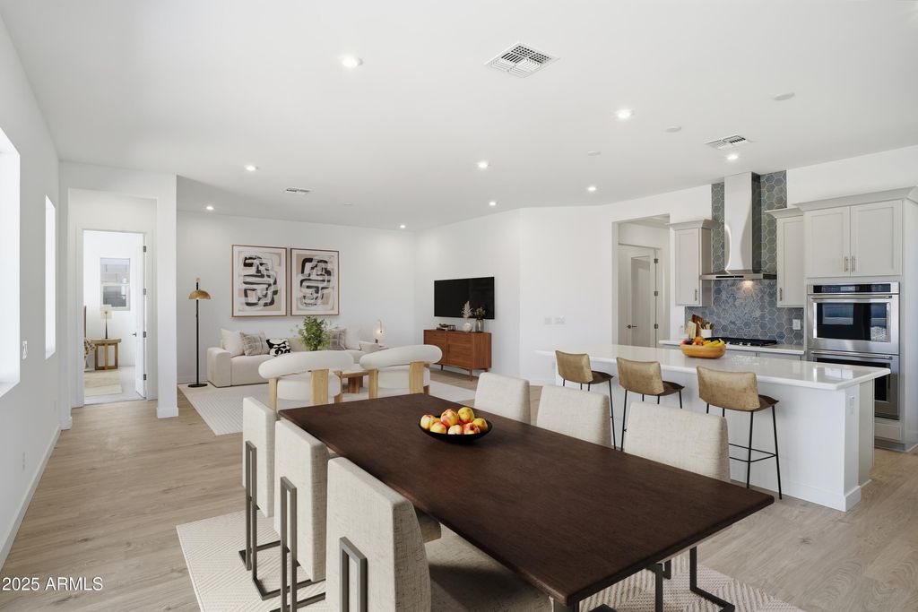 10227 S 20th Lane, Phoenix, AZ 85041 — photo 4