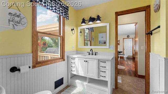 344 S Truhn Road, Fowlerville, MI 48836