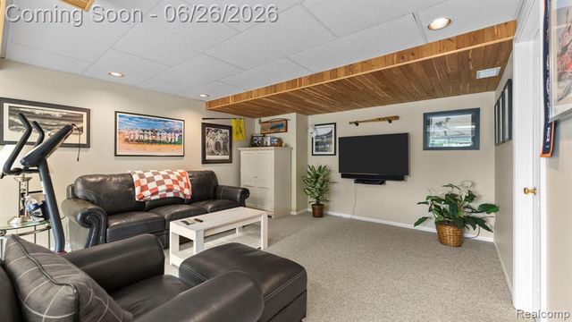 344 S Truhn Road, Fowlerville, MI 48836