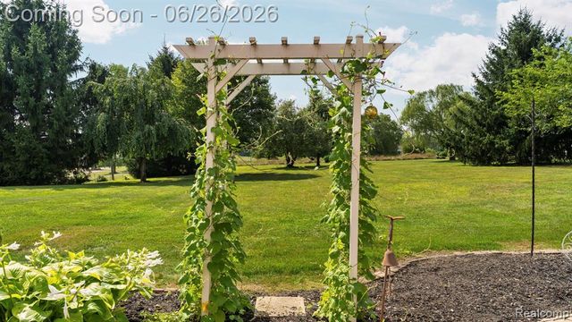 344 S Truhn Road, Fowlerville, MI 48836