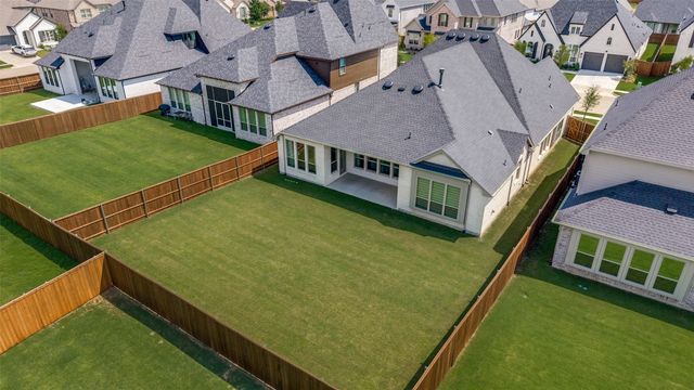 4212 Clydesdale Drive, Aubrey, TX 76227