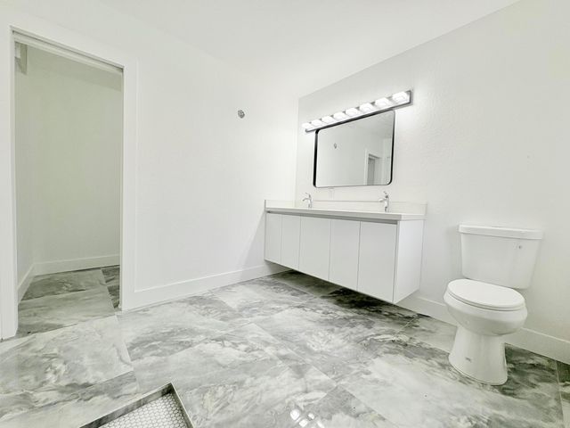 1740 22nd Avenue N, Lake Worth Beach, FL 33460