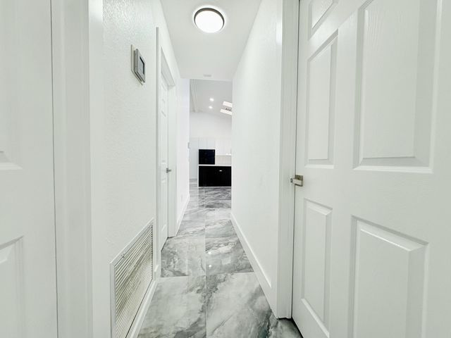 1740 22nd Avenue N, Lake Worth Beach, FL 33460