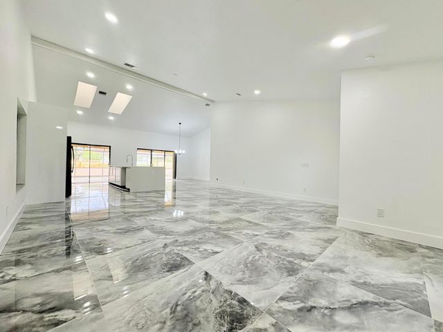 1740 22nd Avenue N, Lake Worth Beach, FL 33460