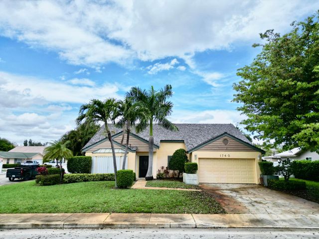 1740 22nd Avenue N, Lake Worth Beach, FL 33460