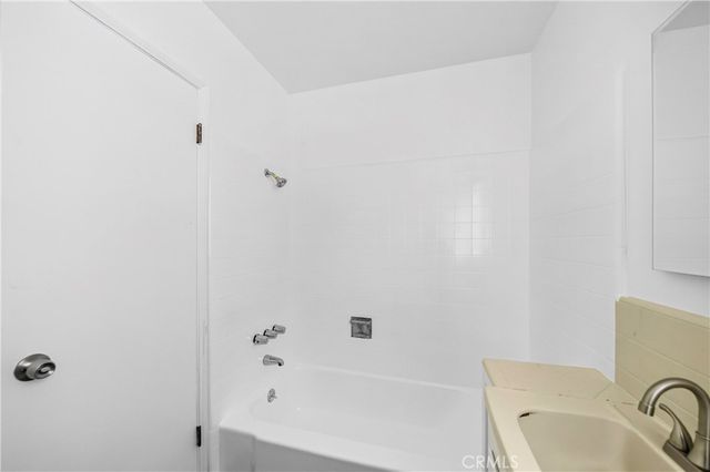 728 Cedar, Long Beach, CA 90813