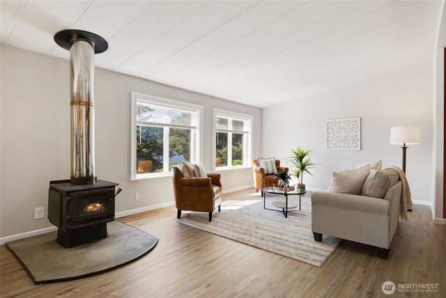 5255 Apollo Road, Langley, WA 98260