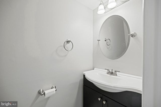 7442 ADAMS PARK CT, Annandale, VA 22003