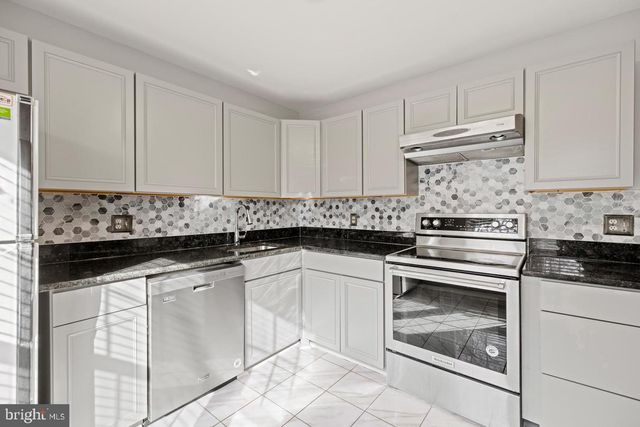 7442 ADAMS PARK CT, Annandale, VA 22003