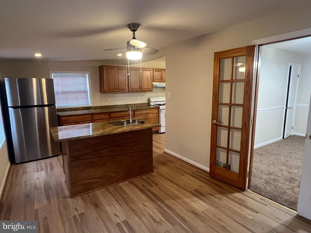 800 JEFFERSON ST NE, Washington, DC 20011