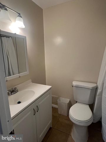 800 JEFFERSON ST NE, Washington, DC 20011