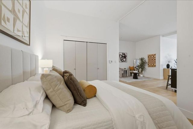 1001 46th Street 212, Emeryville, CA 94608