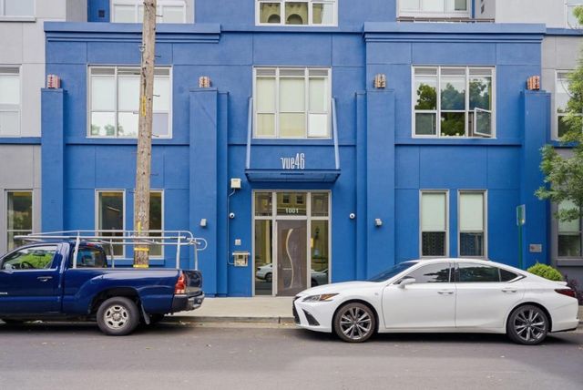 1001 46th Street 212, Emeryville, CA 94608