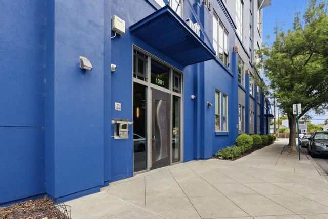 1001 46th Street 212, Emeryville, CA 94608