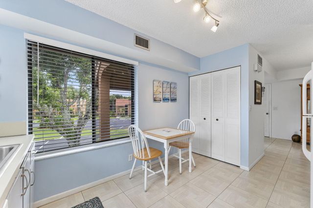 11234 Green Lake Drive 201, Boynton Beach, FL 33437