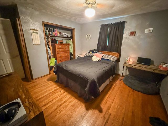 329 S Home Ave, Twp Of But Ne, PA 16001