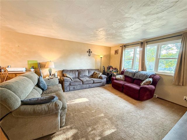 329 S Home Ave, Twp Of But Ne, PA 16001