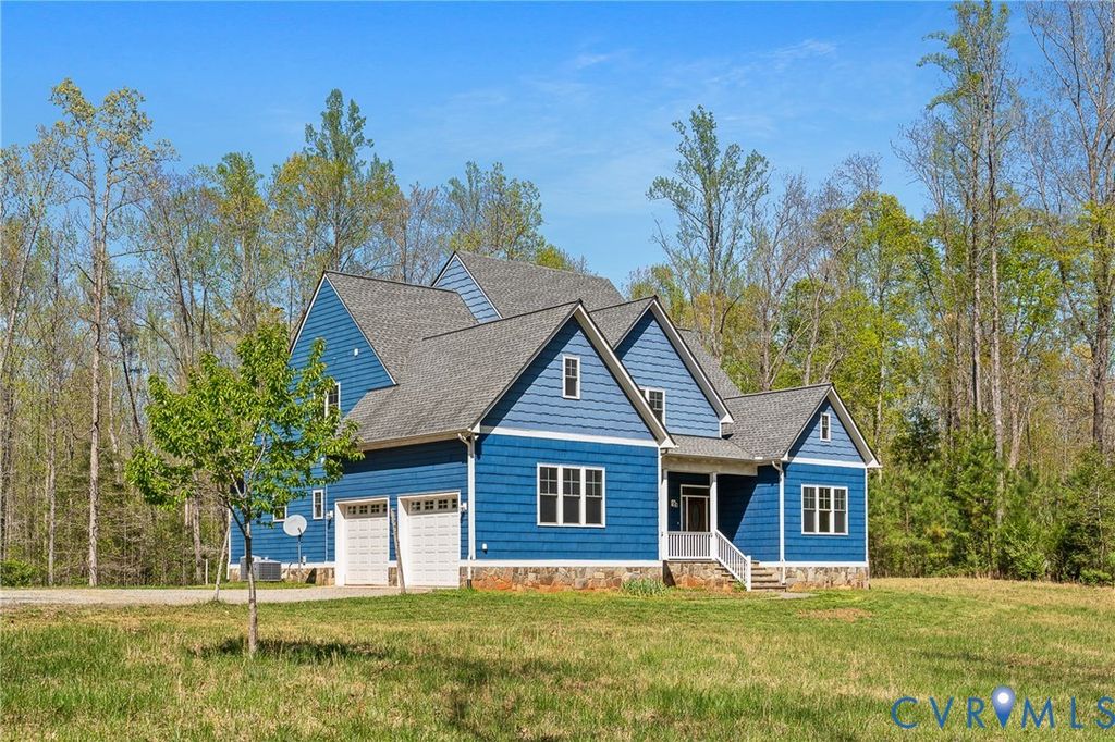 15430 River Rd, Chesterfield, VA 23838