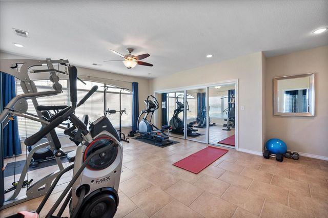 9900 Spur 294 3402, Corsicana, TX 75109