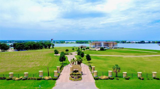 9900 Spur 294 3402, Corsicana, TX 75109