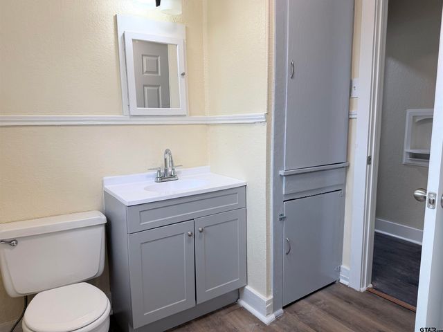 715 N Englewood, Tyler, TX 75704