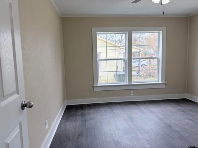 715 N Englewood, Tyler, TX 75704