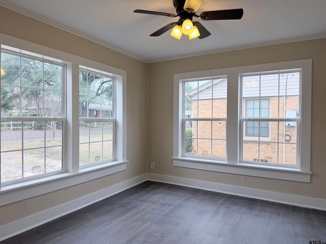 715 N Englewood, Tyler, TX 75704