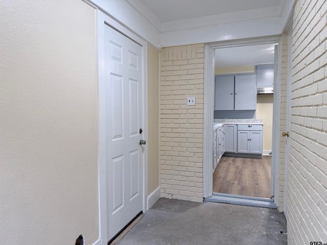 715 N Englewood, Tyler, TX 75704