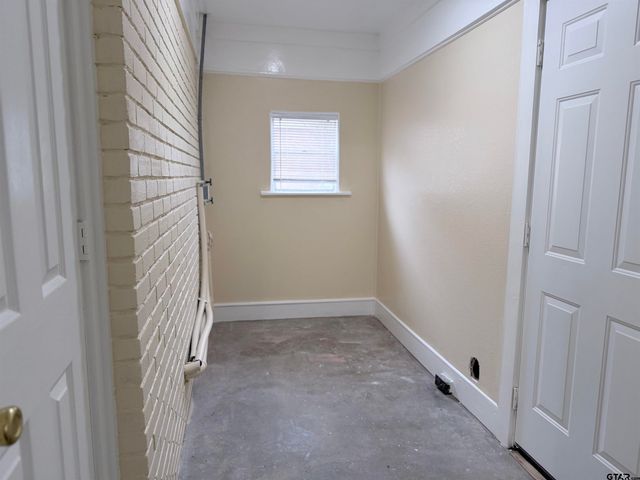 715 N Englewood, Tyler, TX 75704