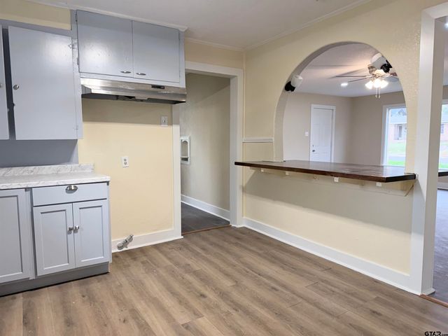 715 N Englewood, Tyler, TX 75704