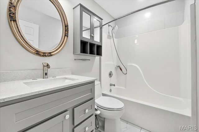 503 Fortress Court, St Charles, MO 63303