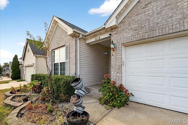 503 Fortress Court, St Charles, MO 63303