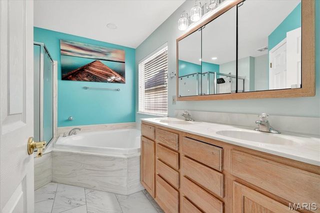 503 Fortress Court, St Charles, MO 63303