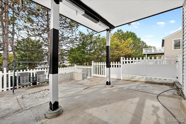 503 Fortress Court, St Charles, MO 63303