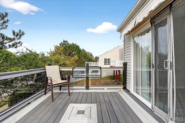 503 Fortress Court, St Charles, MO 63303