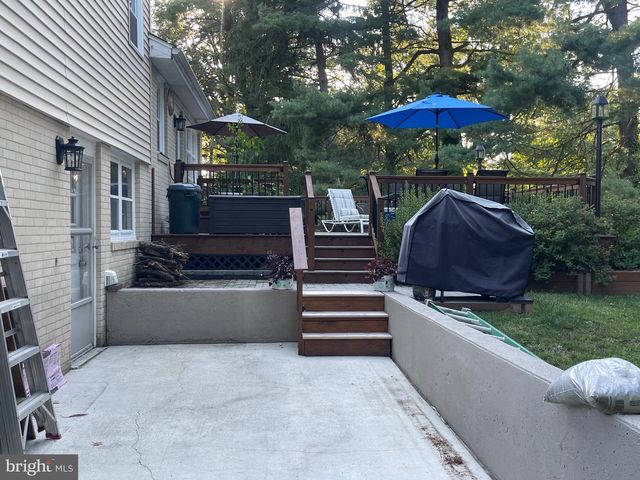 1 PENARTH DR, Wilmington, DE 19803