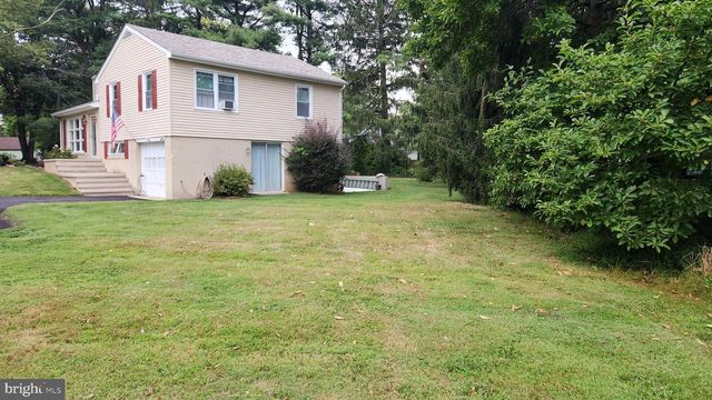 1 PENARTH DR, Wilmington, DE 19803