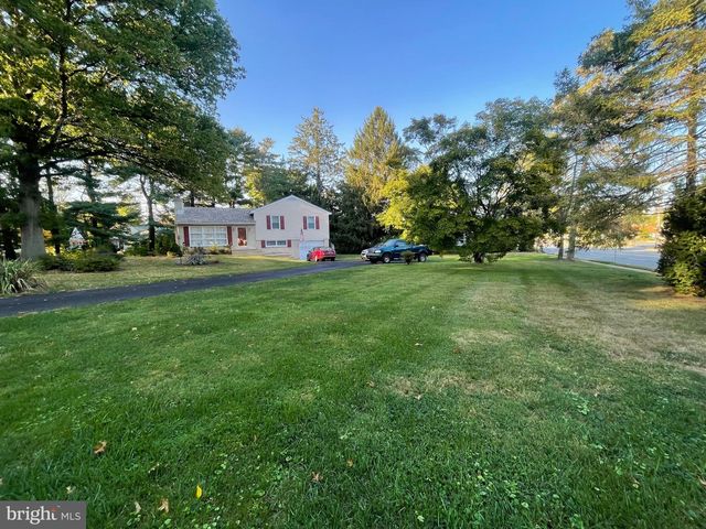 1 PENARTH DR, Wilmington, DE 19803