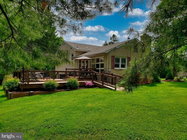 1 PENARTH DR, Wilmington, DE 19803